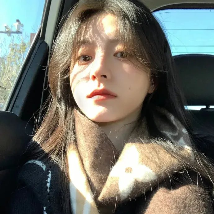 鲁邦现在还在燃烧吗？